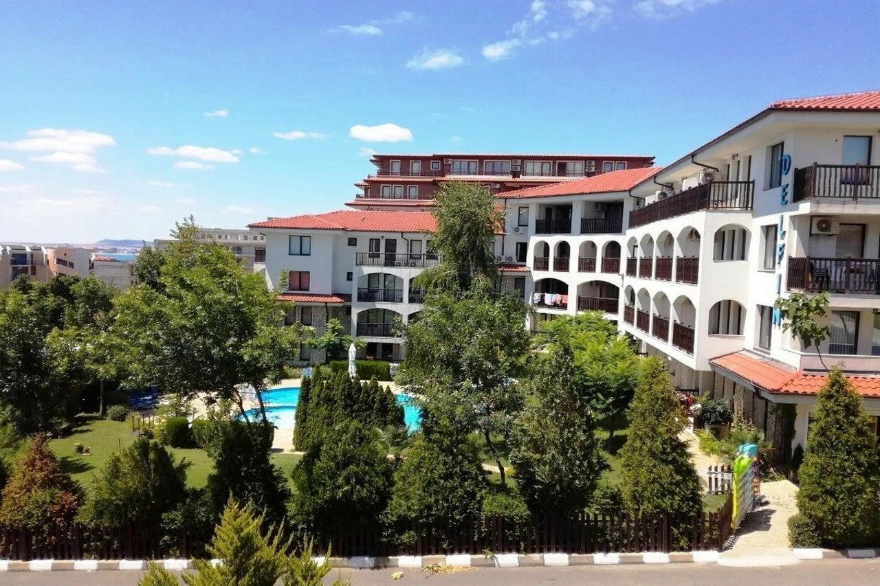 Delfin Apart Complex Sveti Vlas Εξωτερικό φωτογραφία